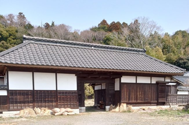 みんなの長屋門